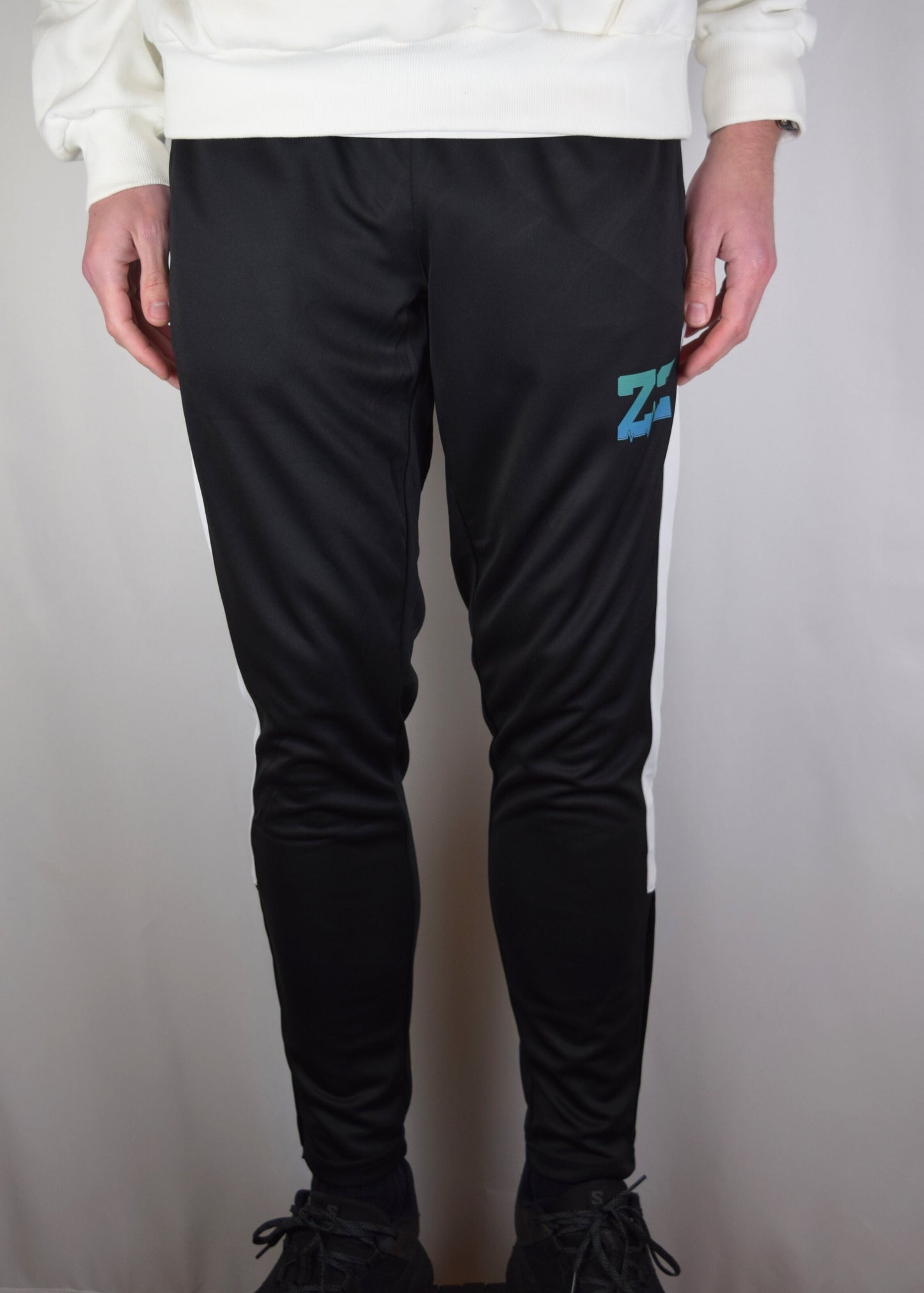 The Flow Track Bottoms